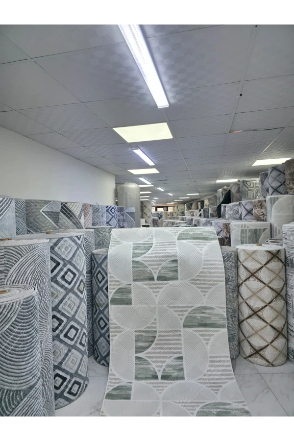 Dinarsu D005 Beyaz-Yeşil Halı | Geometrik Yıldız Desenli Modern Halı