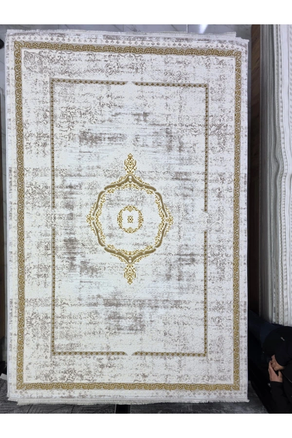 Çapan Armoni H7252A Beyaz Gold Madalyon Eskitme Salon Halısı 160x230 — Altın Bordür Flosh Saçaklı