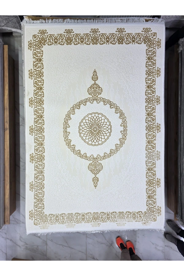 Sevimli Avanos AK095 Beyaz Gold Flosh Madalyonlu Halı 160x230