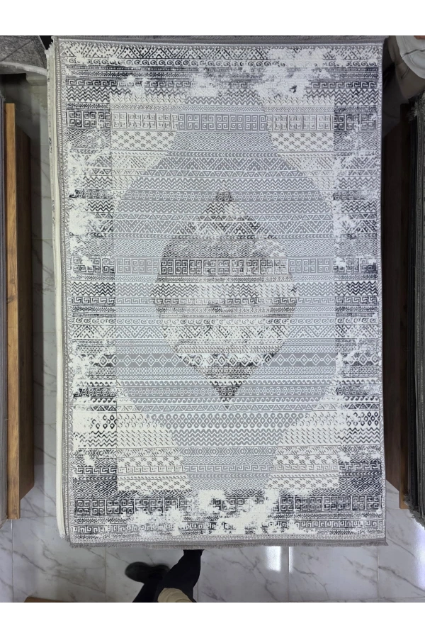 Kevser Kilyos NU1149 Antrasit Geometrik Eskitme Halı 150x233