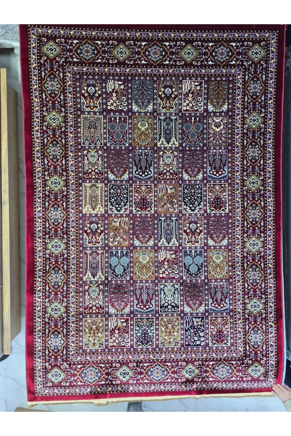 Hereke Klasik 3078L Kırmızı Bahçe Bölmeli Halı 160x230