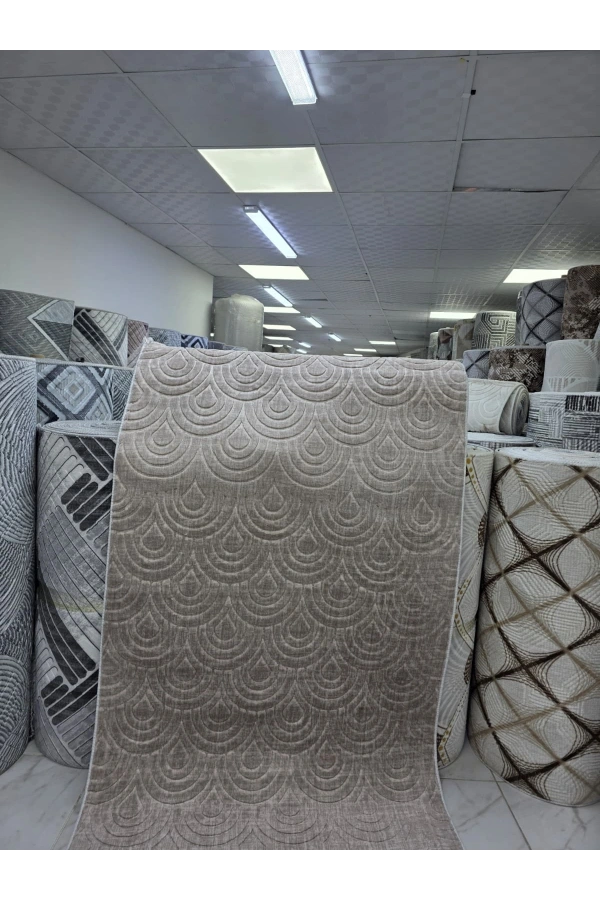 Aksu Bej Vizon Balık Pulu Damla Halı