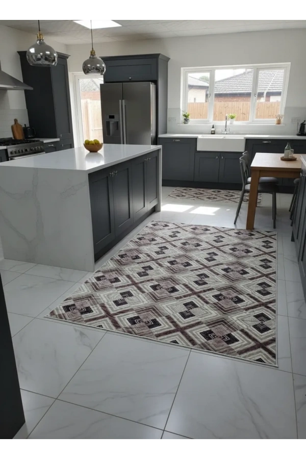 Aksu Krem Geometrik Elmas Çizgili Halı