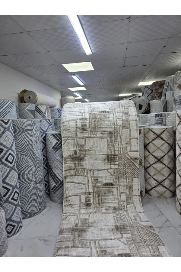 Sarar Plus Beyaz Spiral Kabartmalı Halı 2