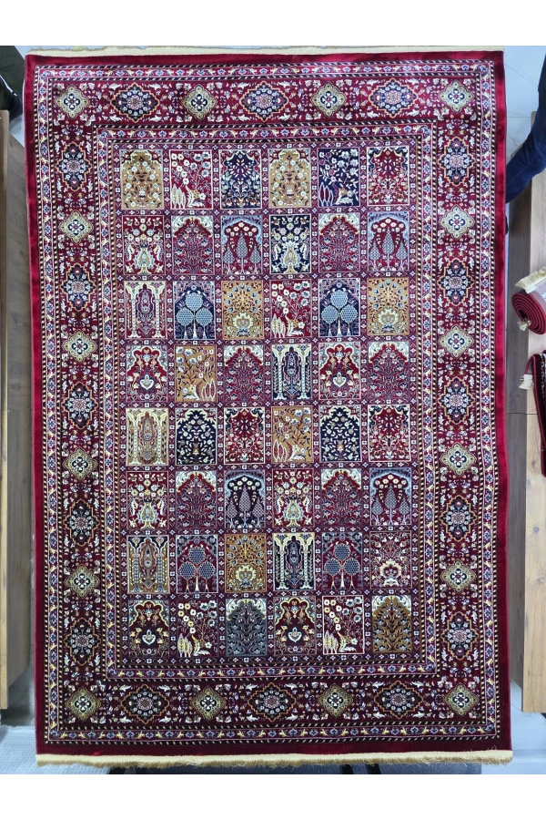 Hereke Classic 3078L Kırmızı Bahçe Bölmeli Klasik Halı 200x290
