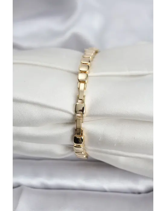 14K Gold Renk Kaplama Zirkon Taşlı CM Kadın Bileklik