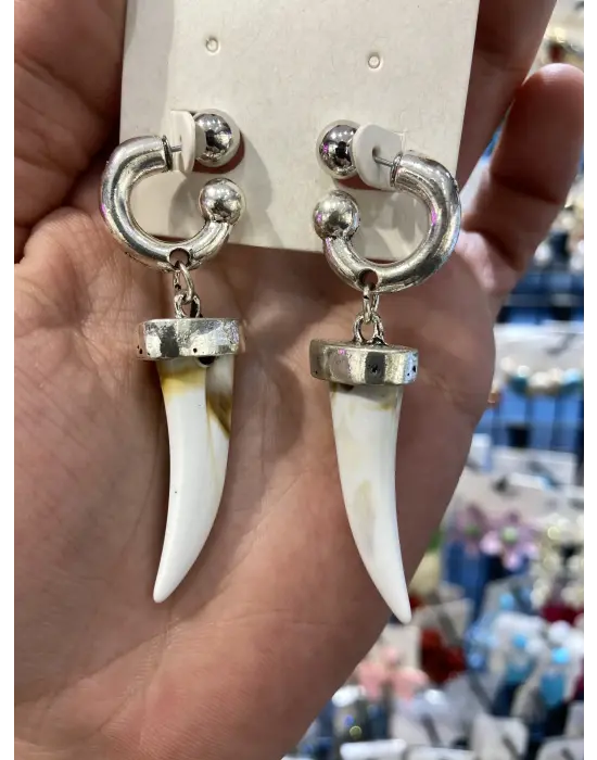 Gümüş Vintage Sallantılı Fildişi Küpe