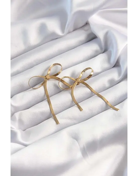   Altın Renk İtalyan Model Fiyonk Küpe