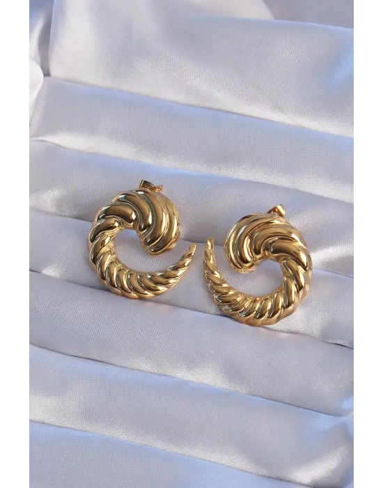   Altın Bombeli Kıvrımlı Küpe