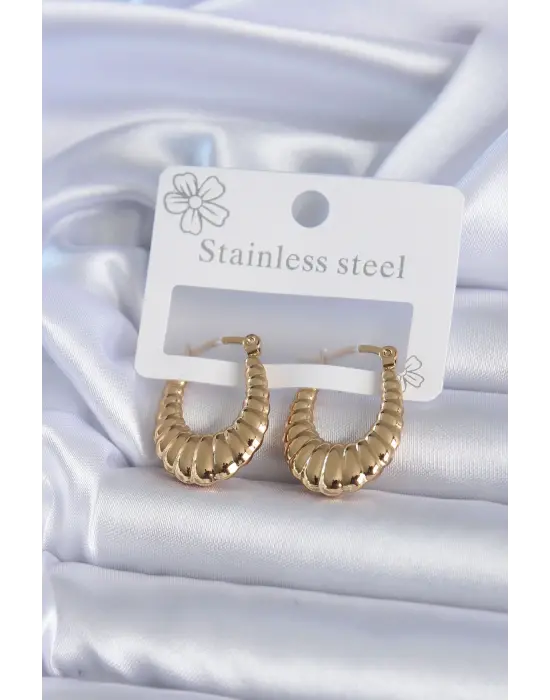   Altın İşlemeli Halka Model Çelik Küpe