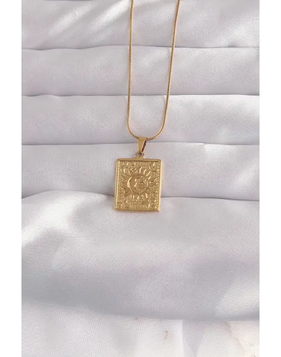  Altın  İşlemeli Vintage Çelik Kolye