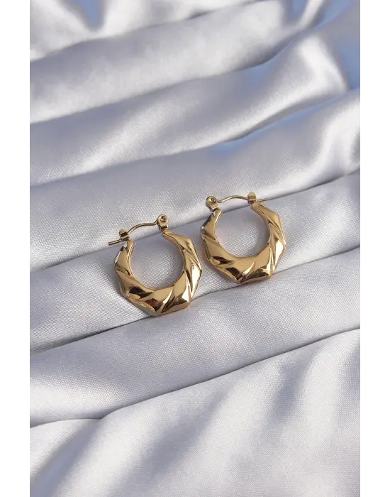   Altın Kıvrımlı Görünüm Geometrik Model Küpe