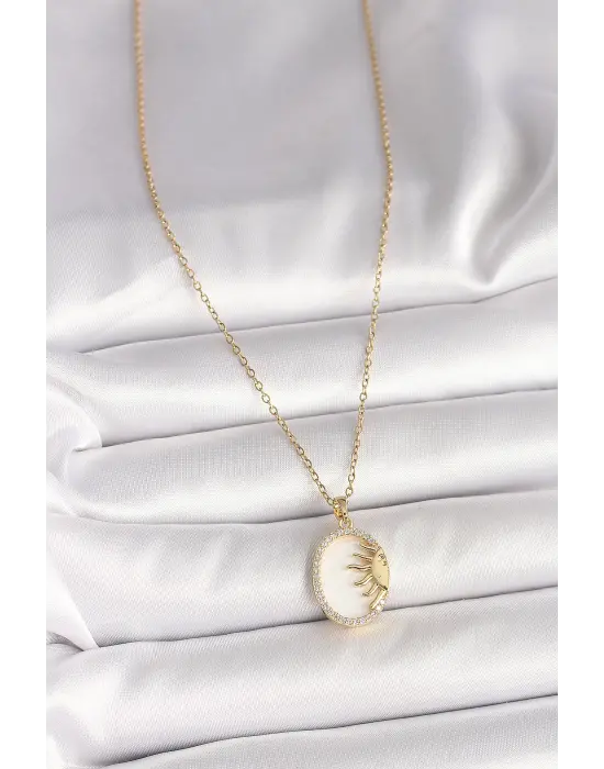 316L Çelik Gold Renk Zincir Beyaz Mineli Gün Batımı Model Zirkon Taş Detay Kadın Kolye
