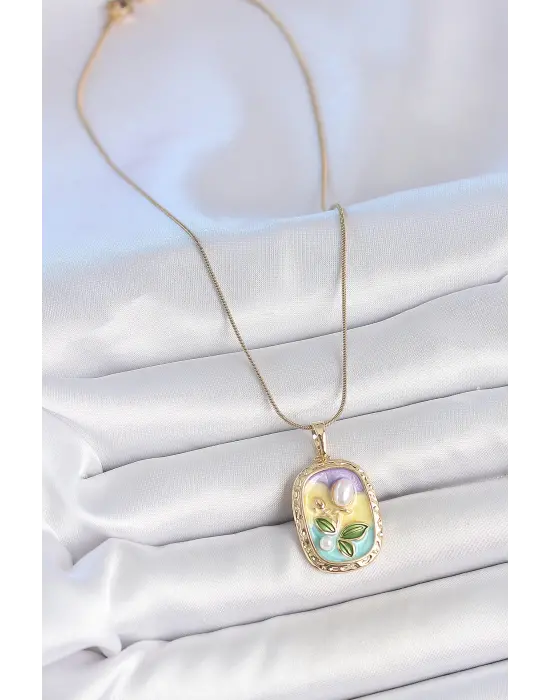 316L Çelik Gold Renk Zincir İncili Çiçek İşlemeli Portre Model Kadın Kolye