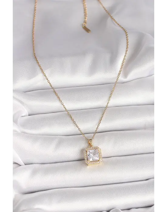 316L Çelik Gold Renk Zincir Kare Zirkon Taşlı Model Kadın Kolye