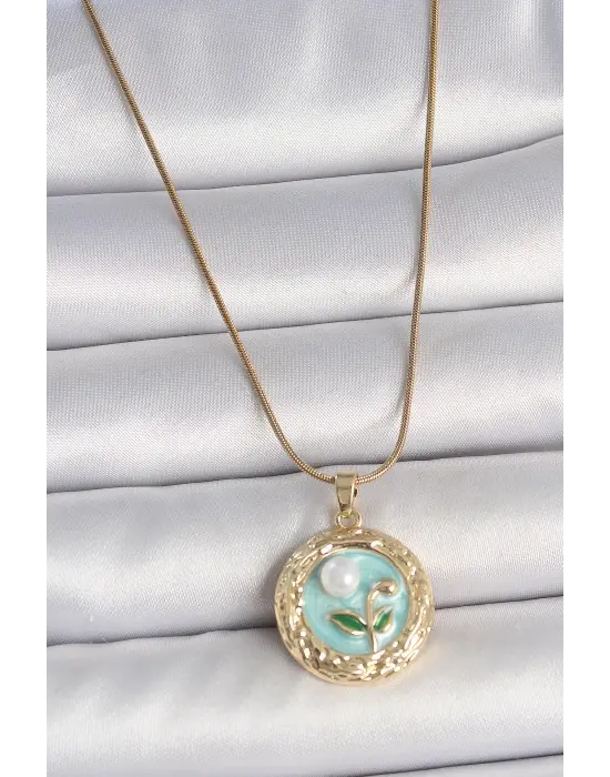 316L Çelik Gold Renk Zincir Mavi Çiçek İşlmeli İnci Detay Portre Model Kadın Kolye