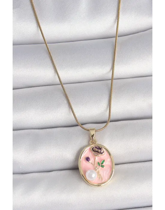 316L Çelik Gold Renk Zincir Pembe Çiçek İşlemeli İnci Detay Portre Model Kadın Kolye