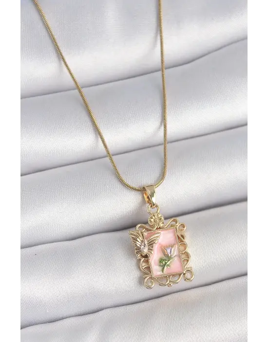 316L Çelik Gold Renk Zincir Pembe Mineli Çiçek İşlemeli Zirkon Taşlı Kelebek Detay Portre Model Kadın Kolye