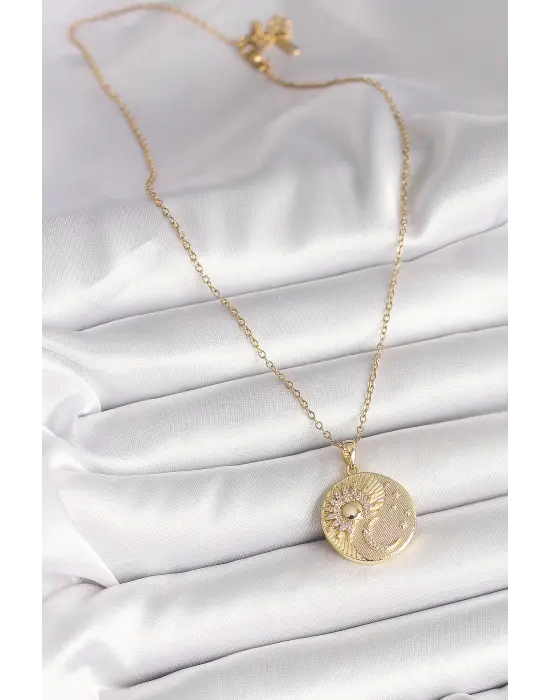 316L Çelik Gold Renk Zincir Zirkon Taşlı Ay Güneş İşlemeli Madalyon Model Kadın Kolye