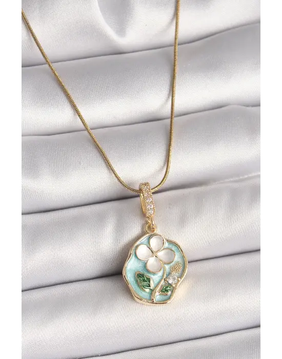 316L Çelik Gold Renk Zincir Zirkon Taşlı Beyaz Yonca İşlemeli Mavi Portre Model Kadın Kolye