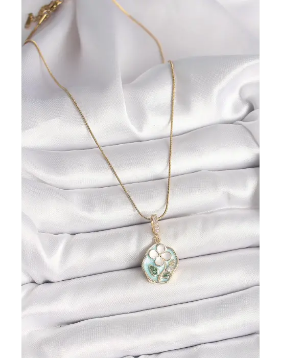 316L Çelik Gold Renk Zincir Zirkon Taşlı Beyaz Yonca İşlemeli Mavi Portre Model Kadın Kolye