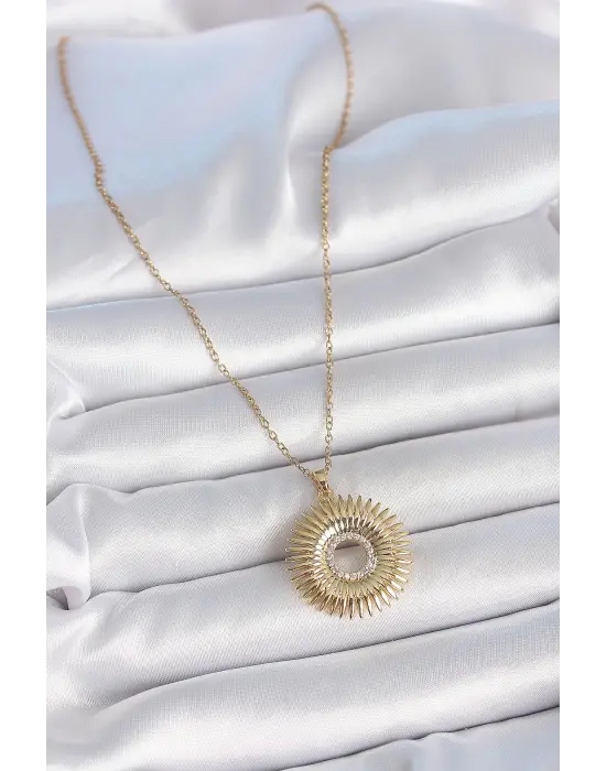 316L Çelik Gold Renk Zincir Zirkon Taşlı Nova Yıldız Model Kadın Kolye