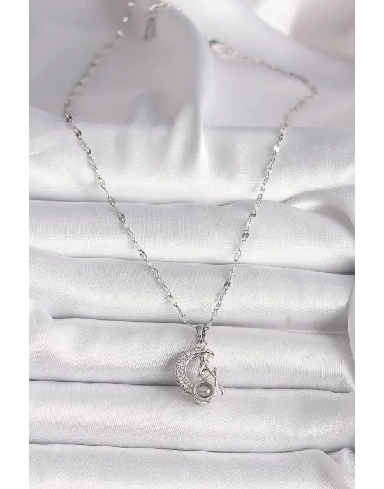  Altın  Zirkon Taşlı Hilal Oturan  Figür Projeksiyon Model  Çelik Kolye