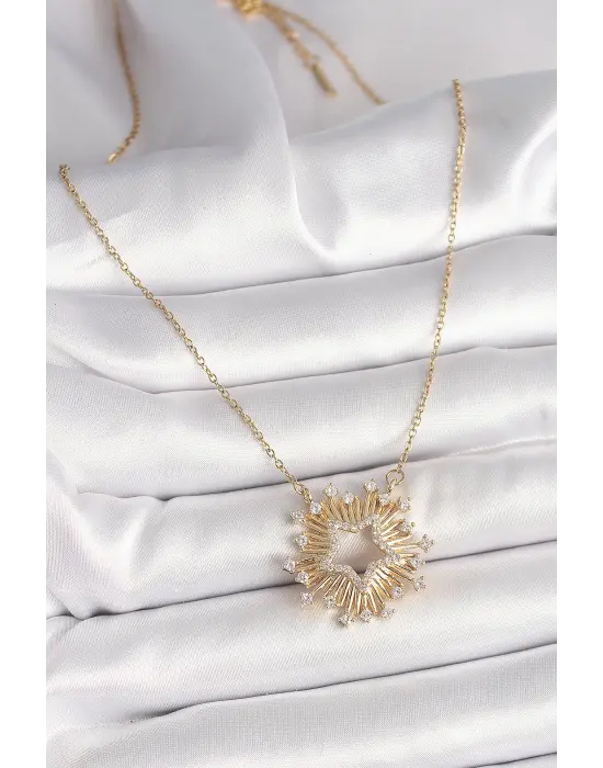 316L Çelik Gold Renk Zirkon Taşlı Yıldız Model Kadın Kolye