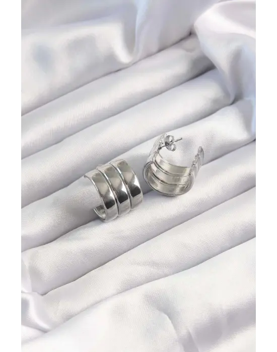   Gümüş 3lü Görünüm Bombe Model Yarım Halka Küpe