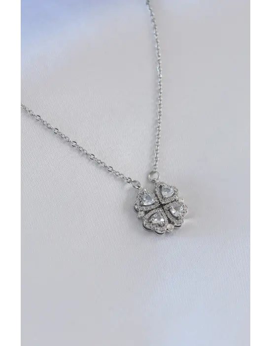  Gümüş  Açılır Yonca Model Zirkon Taşlı  Çelik Kolye