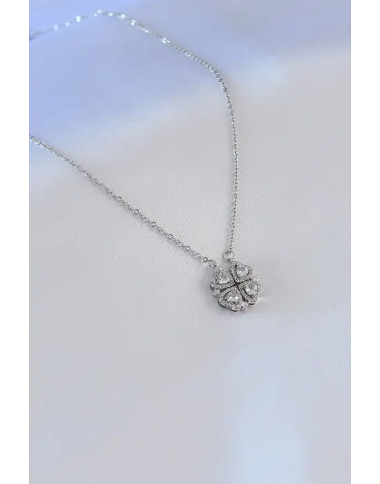  Gümüş  Açılır Yonca Model Zirkon Taşlı  Çelik Kolye