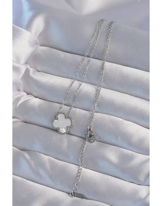  Gümüş  Beyaz Sedefli Yonca Çelik Kolye