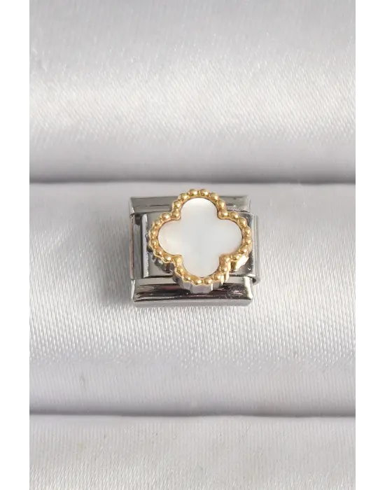 316L Çelik Gümüş Renk Beyaz Yonca İşlemeli Nomination Charm