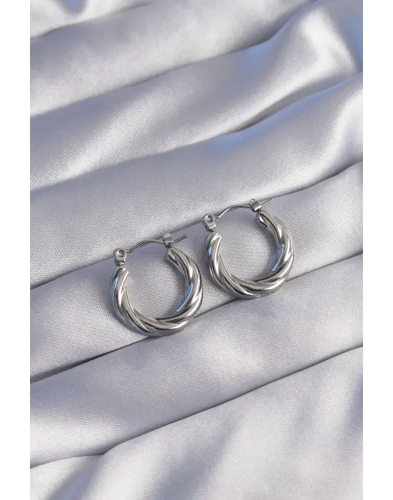   Gümüş Burgu Görünüm Oval Küpe