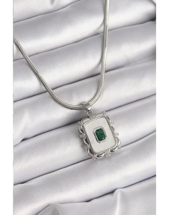  Gümüş  İtalyan Zincir Beyaz Sedefli Kare Portre Model Zümrüt Taş Detay  Çelik Kolye