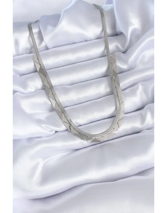  Gümüş  İtalyan Zincir Üçgen Model  Çelik Kolye