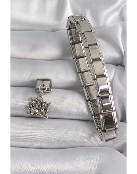 316L Çelik Gümüş Renk Sallantı New York Yazı Model Nomination Charm