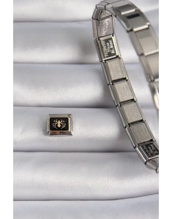 316L Çelik Gümüş Renk Siyah Sarı Örümcek İşlemeli Nomination Charm