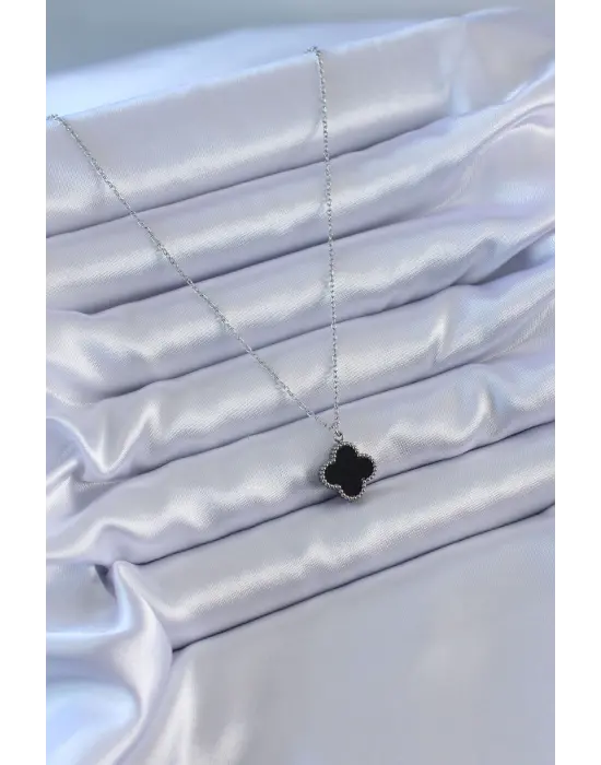 316L Çelik Gümüş Renk Siyah Yonca Model Kadın Kolye