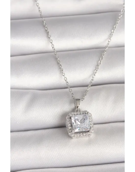 316L Çelik Gümüş Renk Zincir Kare Zirkon Taşlı Kadın Kolye