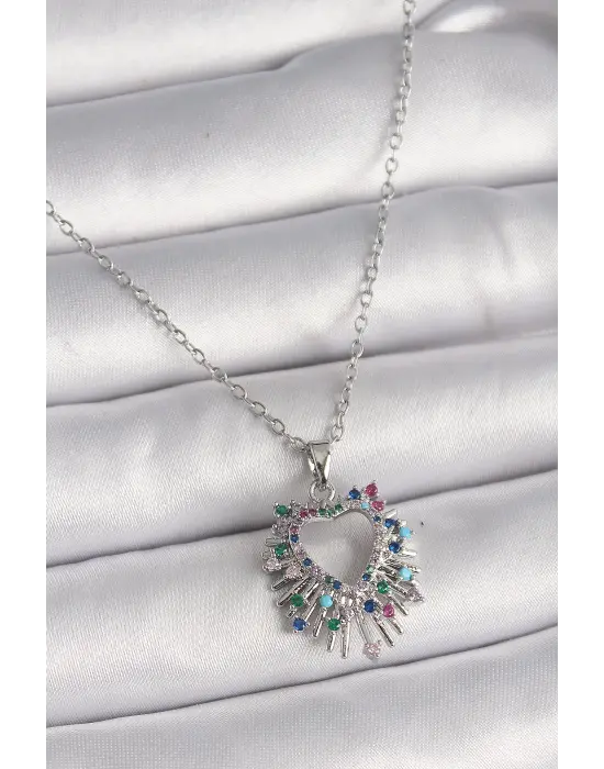  Gümüş  Zincir li Zirkon Taşlı Kalp Model  Çelik Kolye