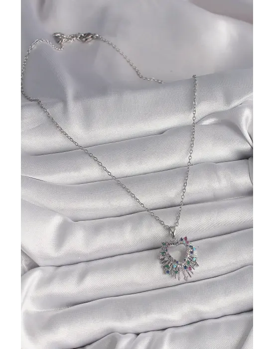  Gümüş  Zincir li Zirkon Taşlı Kalp Model  Çelik Kolye