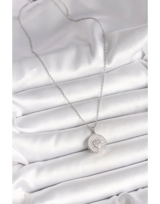 316L Çelik Gümüş Renk Zincir Zirkon Taşlı Kalp İşlemeli Madalyon Model Kadın Kolye