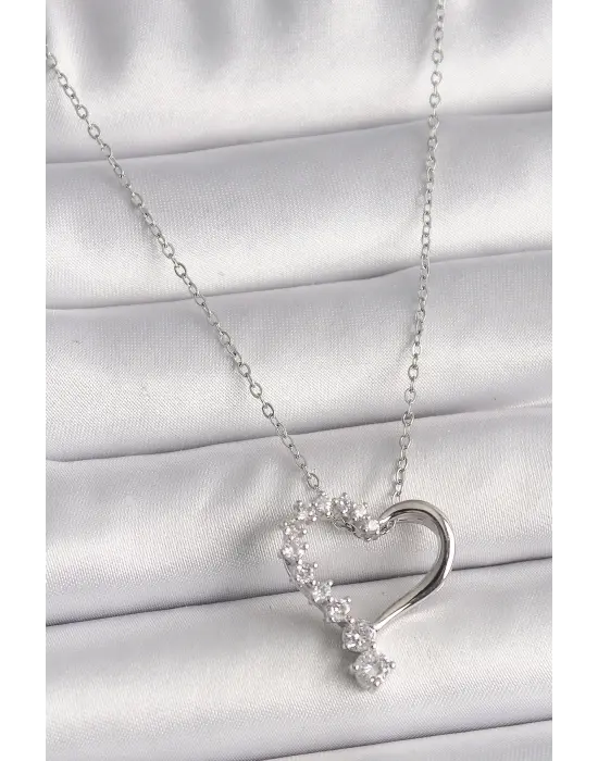  Gümüş  Zincir Zirkon Taşlı Kalp Model  Çelik Kolye