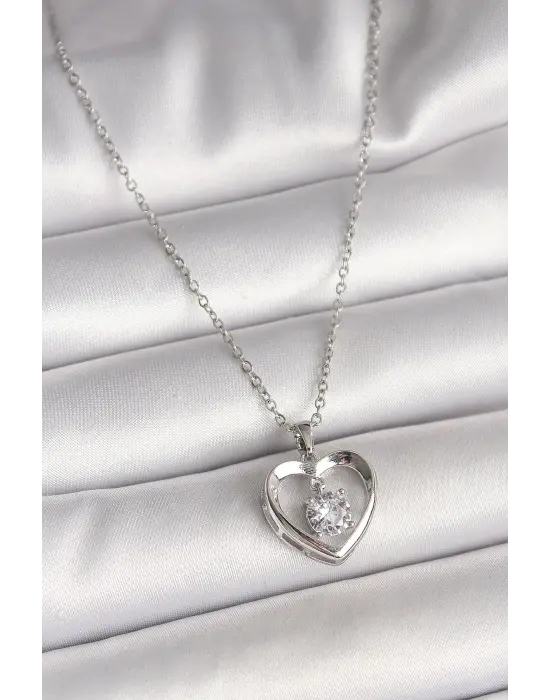 316L Çelik Gümüş Renk Zincir Zirkon Taşlı Kalp Model Kadın Kolye
