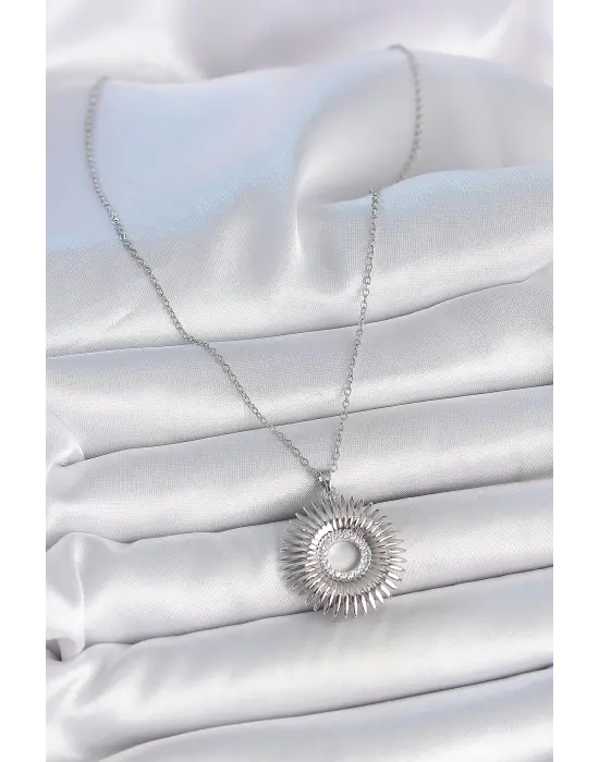 316L Çelik Gümüş Renk Zincir Zirkon Taşlı Nova Yıldız Model Kadın Kolye