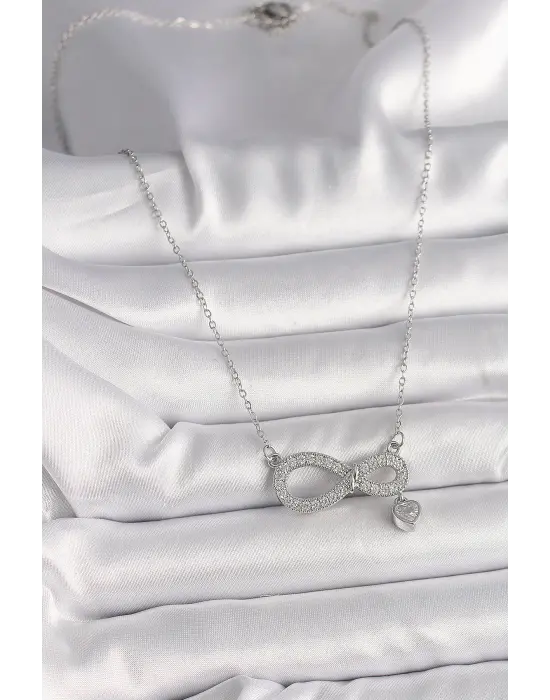  Gümüş  Zincir Zirkon Taşlı Sonsuzluk Model Taşlı Kalp Detay  Çelik Kolye