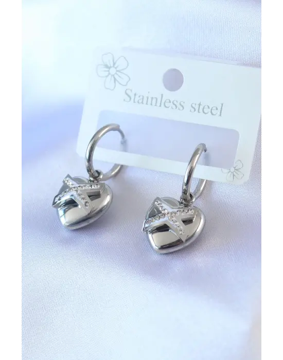   Gümüş Zirkon Taş Detay Kalp Model Çelik Küpe