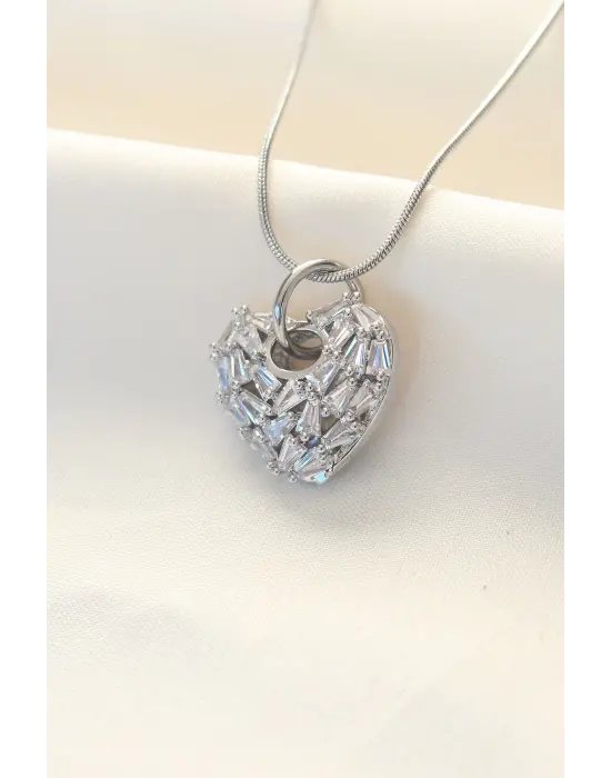  Gümüş  Zirkon Taşlı Kalp Çelik Kolye