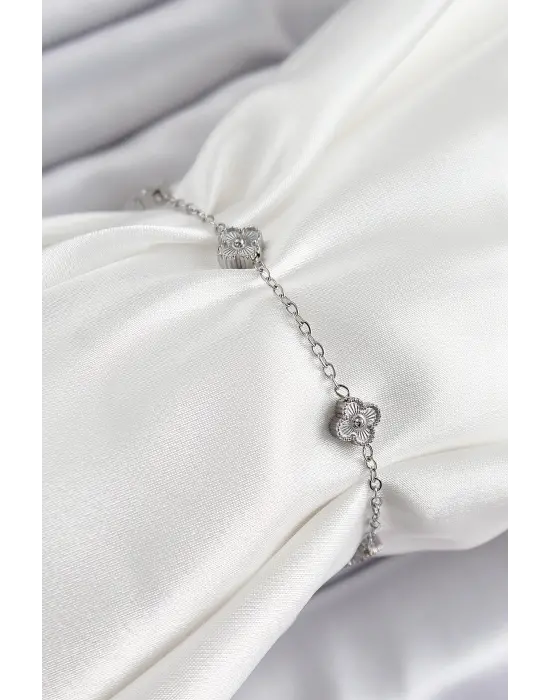 316L Çelik Yonca Model Gümüş Renk Kadın Bileklik